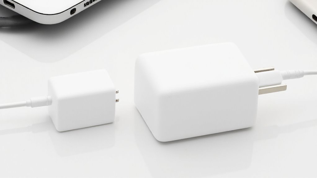 apple charger comparison insights - Wglądy dotyczące porównania ładowarek Apple